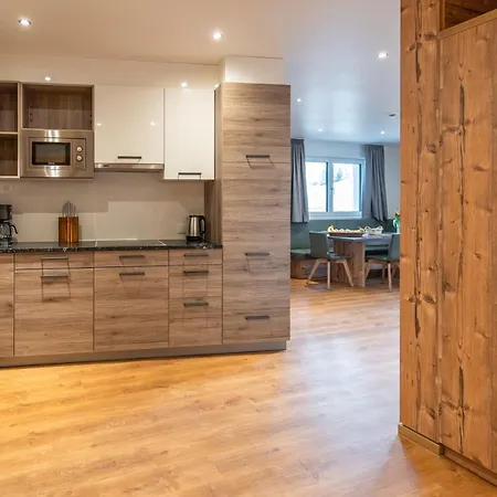 Luxapart Haus 2 Apartment *