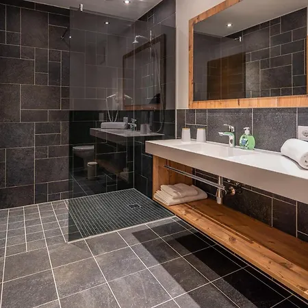 Luxapart Haus 2 Apartment