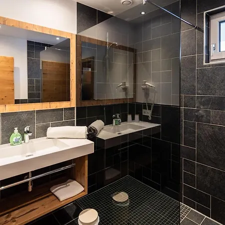 Luxapart Haus 2 Apartment Ladis