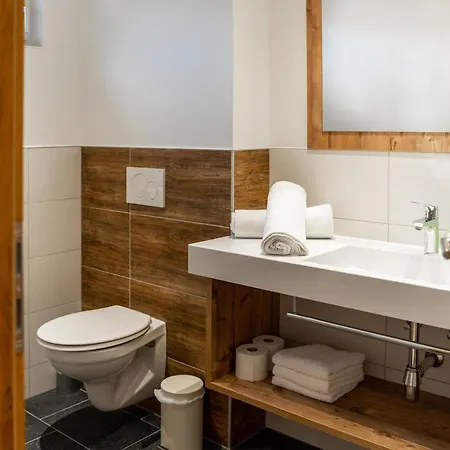 Luxapart Haus 2 アパート *